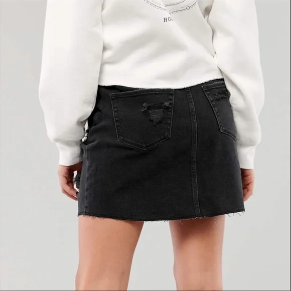 Hollister Denim Mini Skirt Ultra High Rise Distressed Black Size 7 Waist 28” - Picture 3 of 15